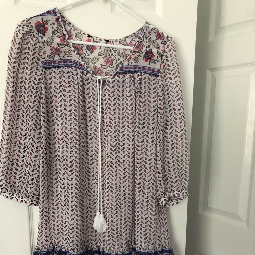 Dress - Picture 2 of 3